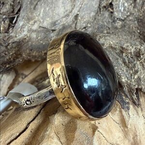 Jes MaHarry “Hand and Heart Ring”. New with tags.